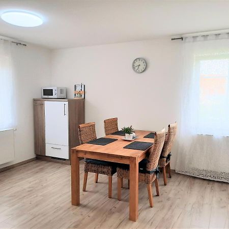 Ferienwohnung Sonnenschein Burgau Bagian luar foto