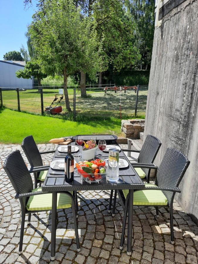 Ferienwohnung Sonnenschein Burgau Bagian luar foto